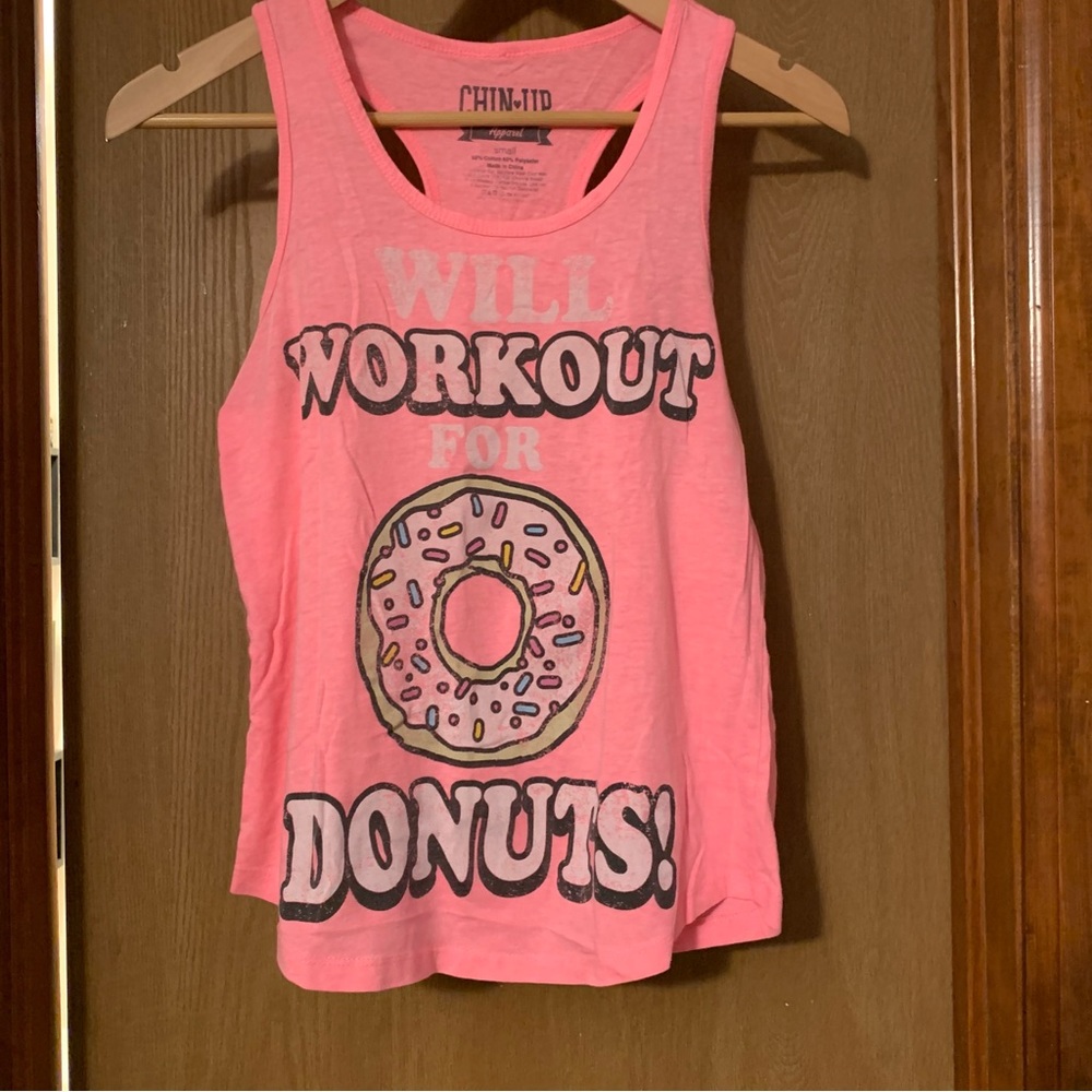 Graphic Tee Workout Tank - size S